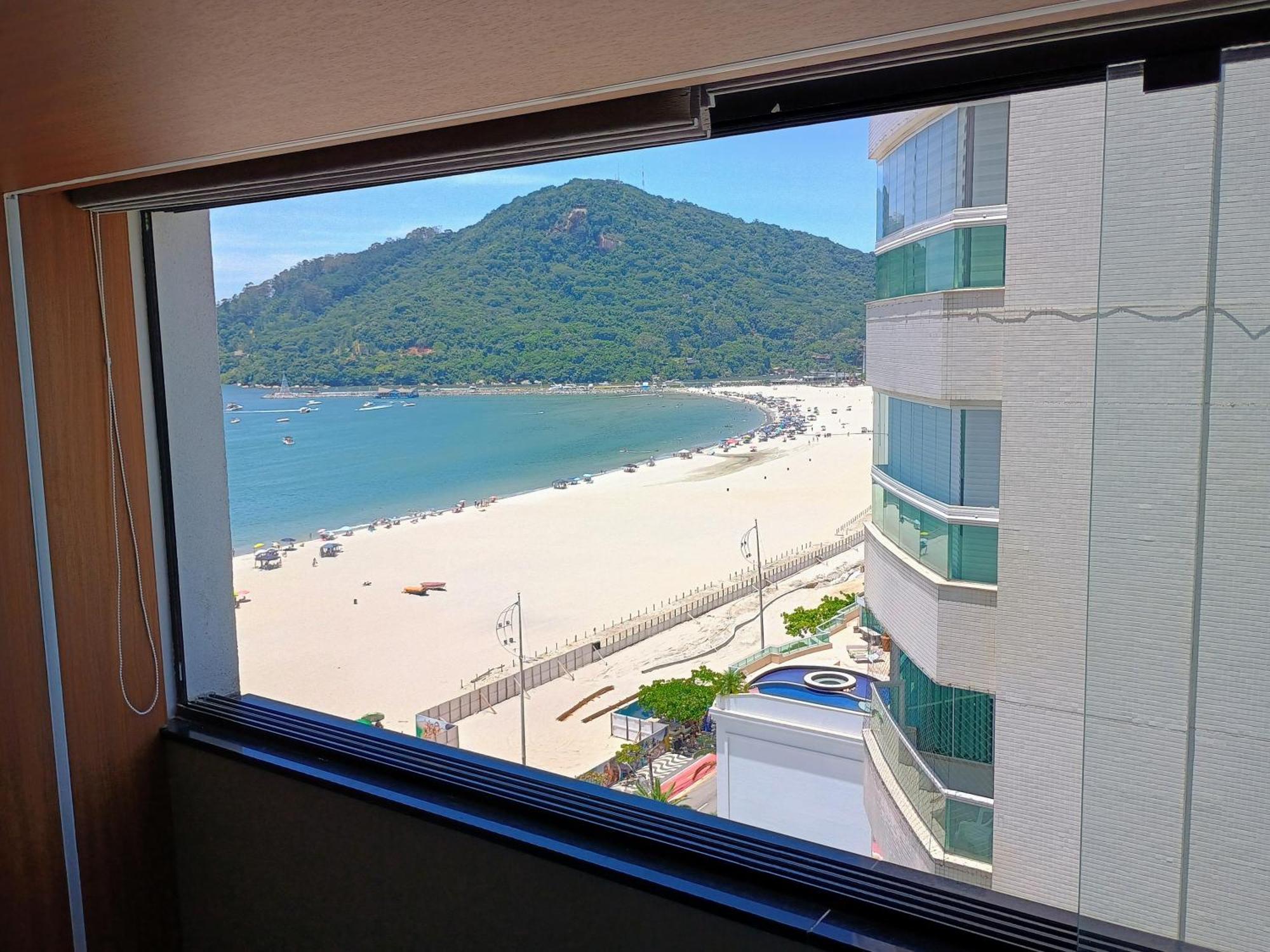 Excelente Ap Pe Na Areia Vista Mar Apartment บัลเนอาริโอ กังโบริว ภายนอก รูปภาพ
