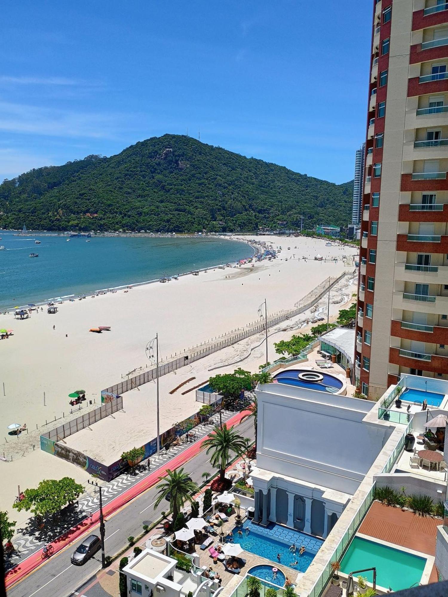 Excelente Ap Pe Na Areia Vista Mar Apartment บัลเนอาริโอ กังโบริว ภายนอก รูปภาพ